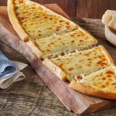 Kaşarlı Pide